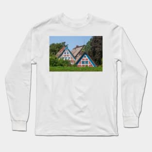 Half-timbered house, Mittelkirchen, Altes Land, Lower Saxony, Germany Long Sleeve T-Shirt